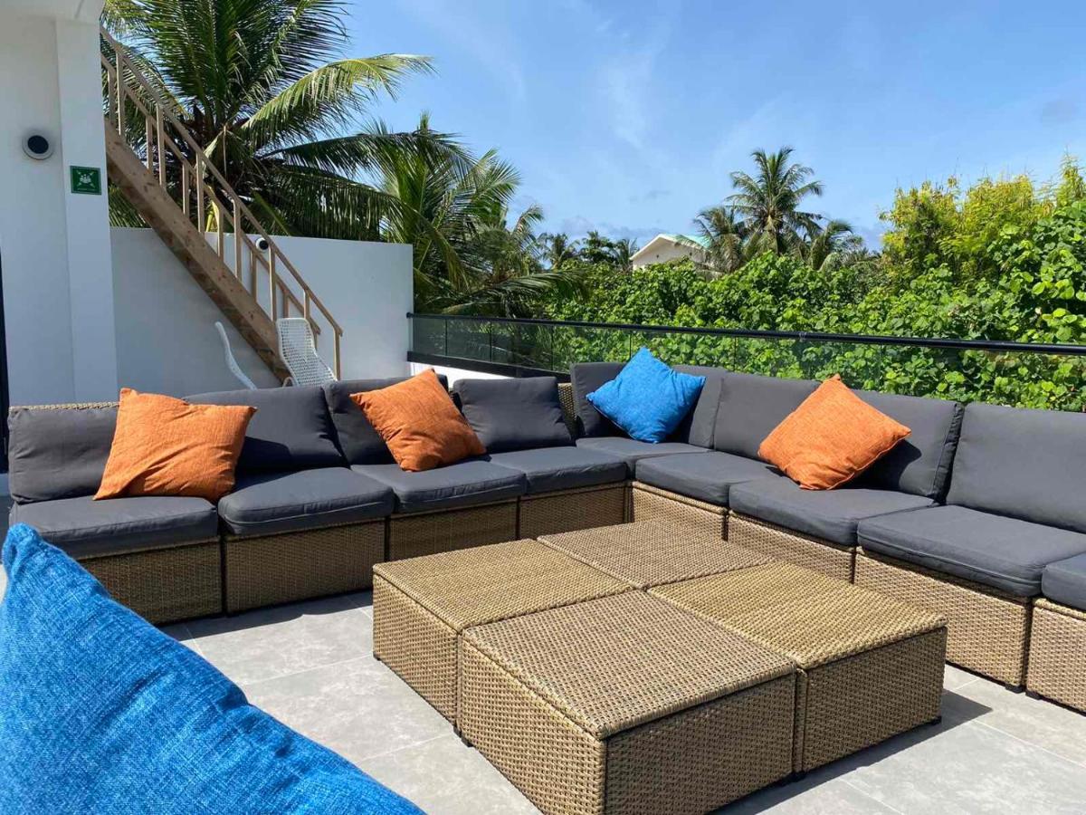 Отель Unwind Dhigurah Дигура Экстерьер фото